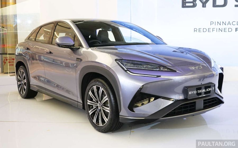 BYD Sealion 7