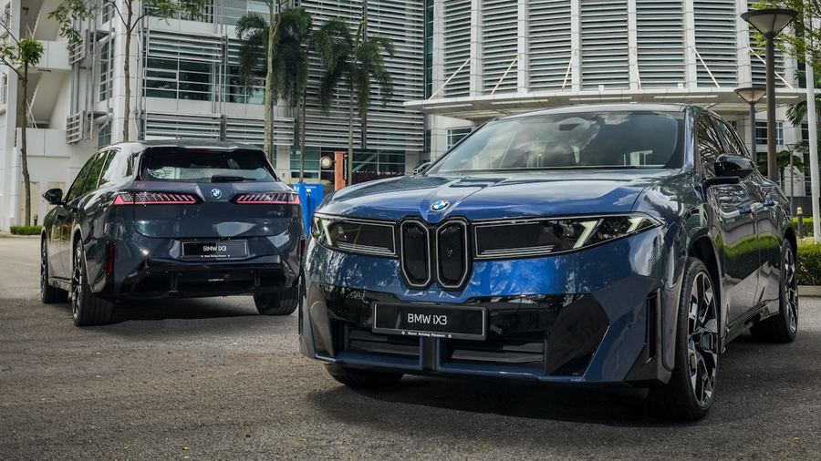 BMW iX3